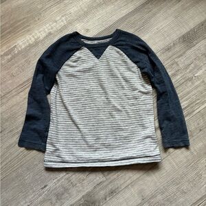 Old Navy Kids Long Sleeve Tee